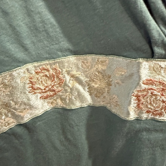 Anthropologie Sage Green Wrap Top Embroidered Floral Band New Large Romantic - Picture 3 of 6